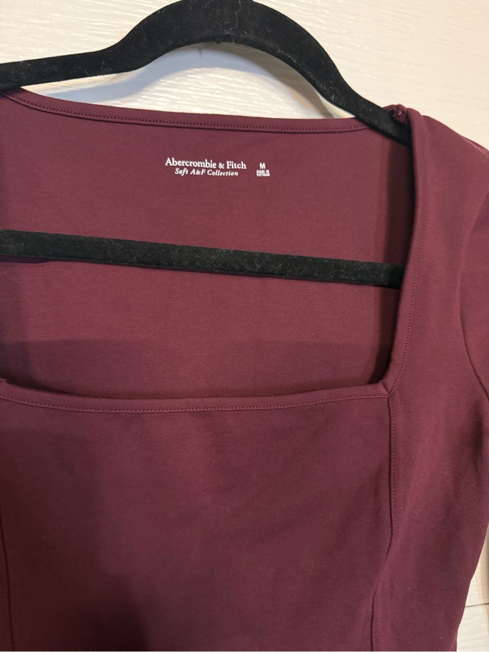 ABERCROMBIE AND FITCH SQUARE NECK LONG SLEEVE BODYSUIT MEDIUM - Picture 3 of 4